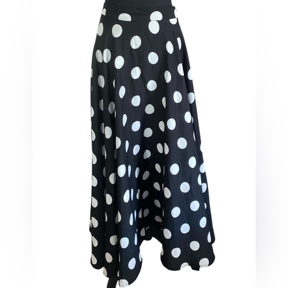 NBYNANCY Polka Dot Black and White Flare Skirt Women’s Size Medium Like New - Picture 1 of 12